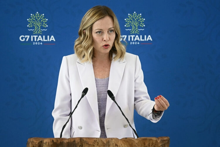 Meloni: Pravedan mir u Ukrajini moguć samo ako im NATO da sigurnosnu garanciju